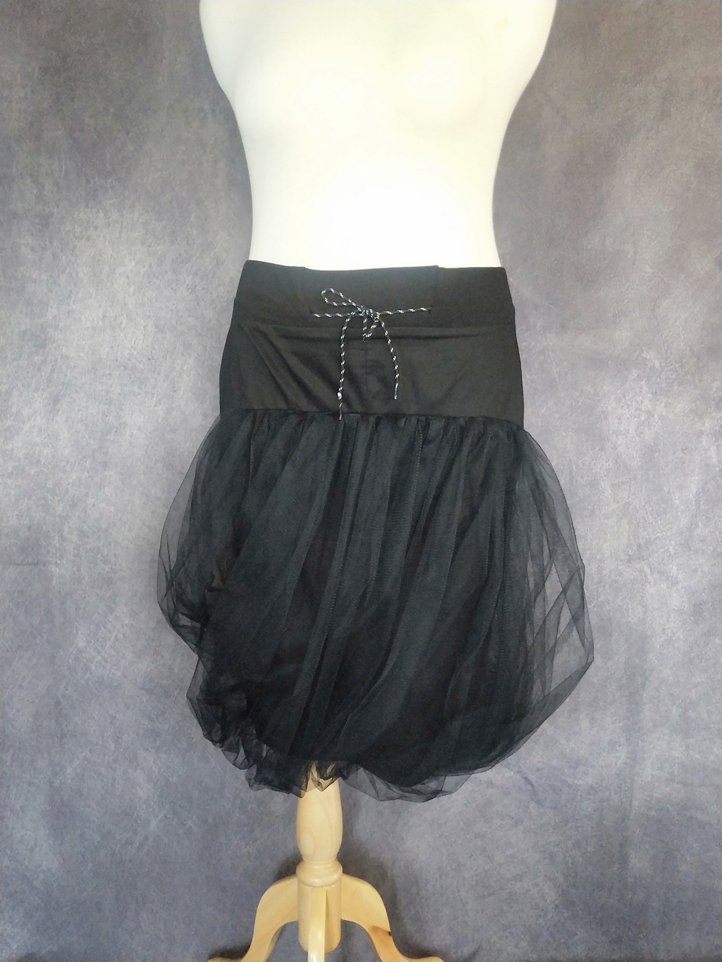 Twist Skirt ( Black)